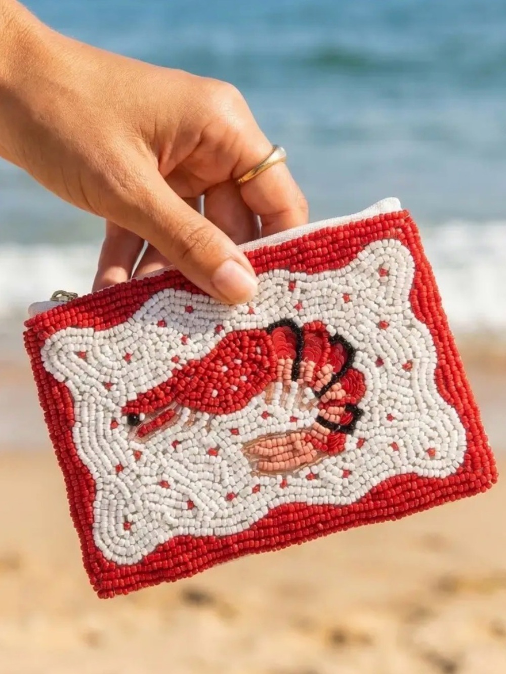 BEADED COIN PURSE With a Shrimp